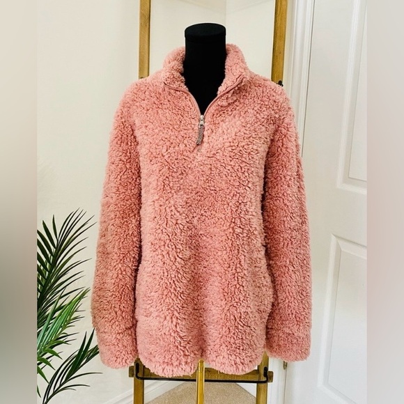 ✨3/$60✨Weatherproof Pink Sherpa Jacket - Picture 1 of 11